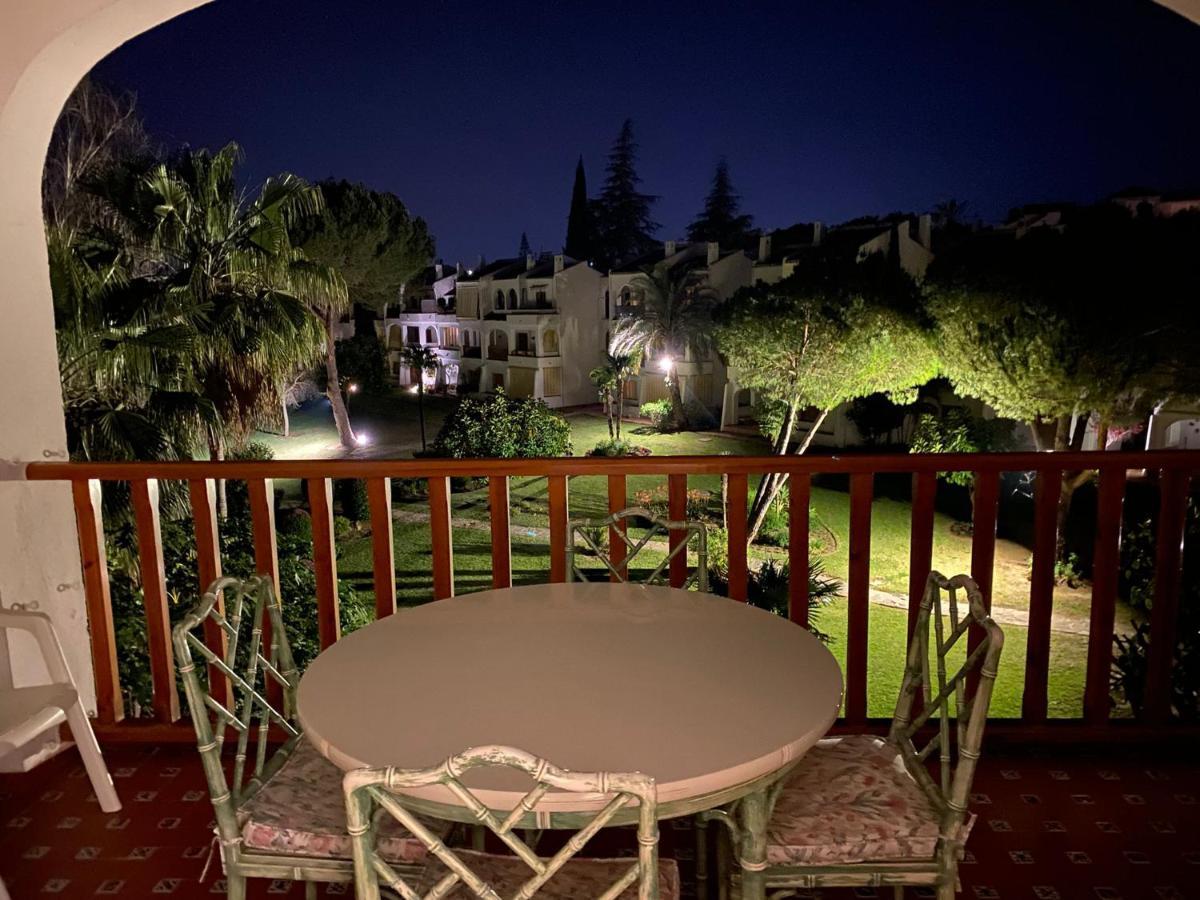 Nueva Andalucia - Penthouse Lägenhet Marbella Exteriör bild